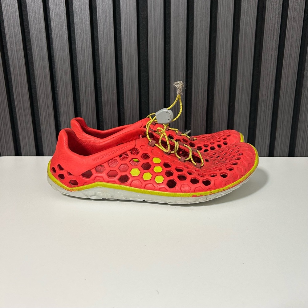Vivo barefoot red yellow perforated sneakers